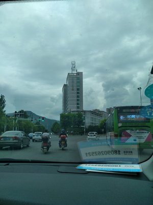 四川省广元市利州区万源三号路644号靠近广元市中级人民法院